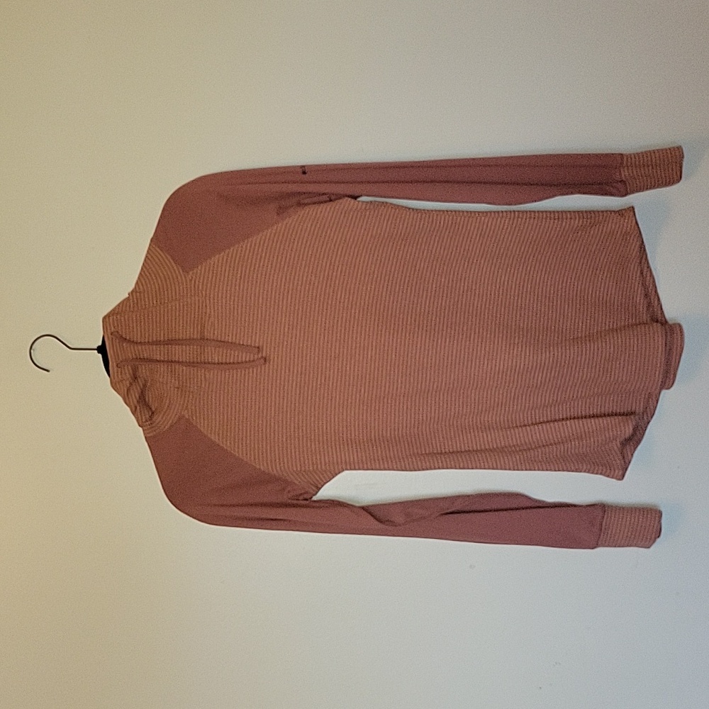 Women's Columbia Hoodie - Medium